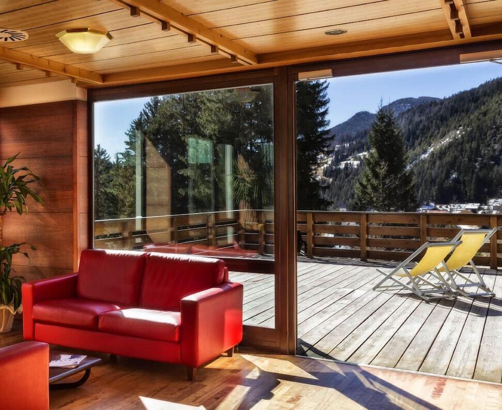 Hotel Club Regina E Fassa Mazzin Bagian luar foto