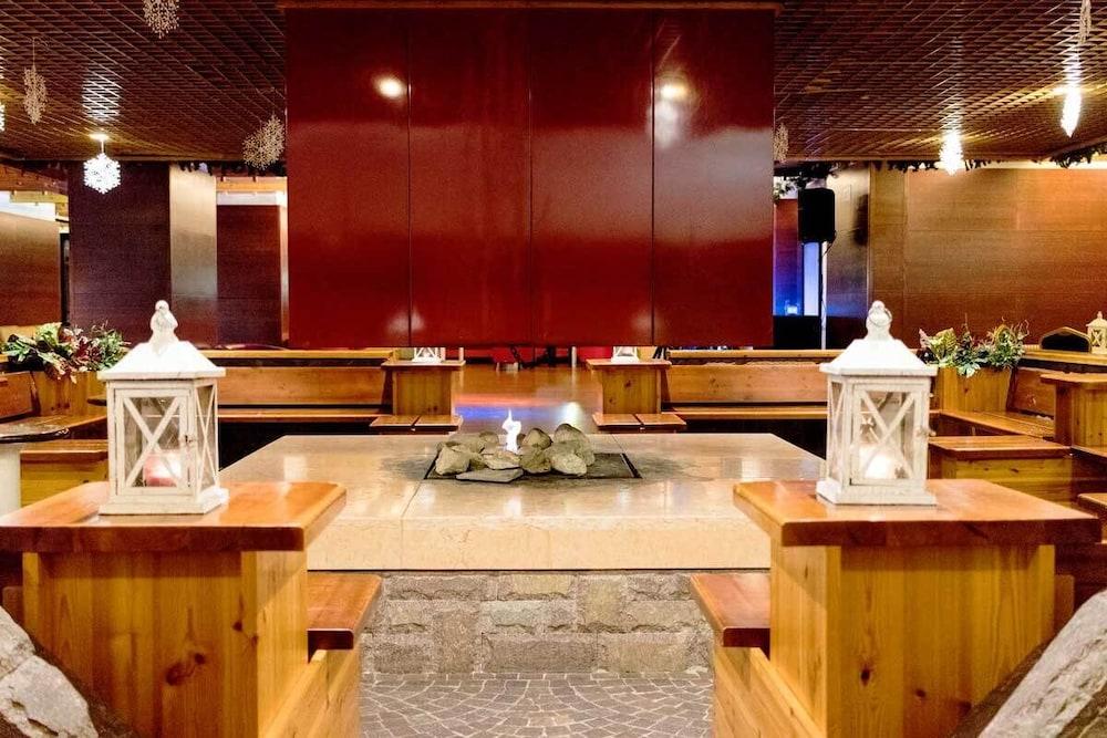 Hotel Club Regina E Fassa Mazzin Bagian luar foto